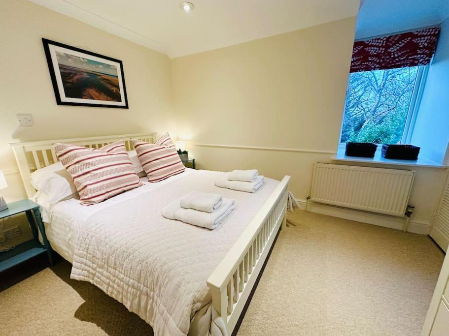 New! Blakeney. Harbour View Blakeney  Exterior photo